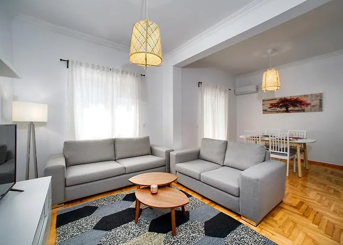 Acropolis Area Family Friendly 2Bdr Apartment