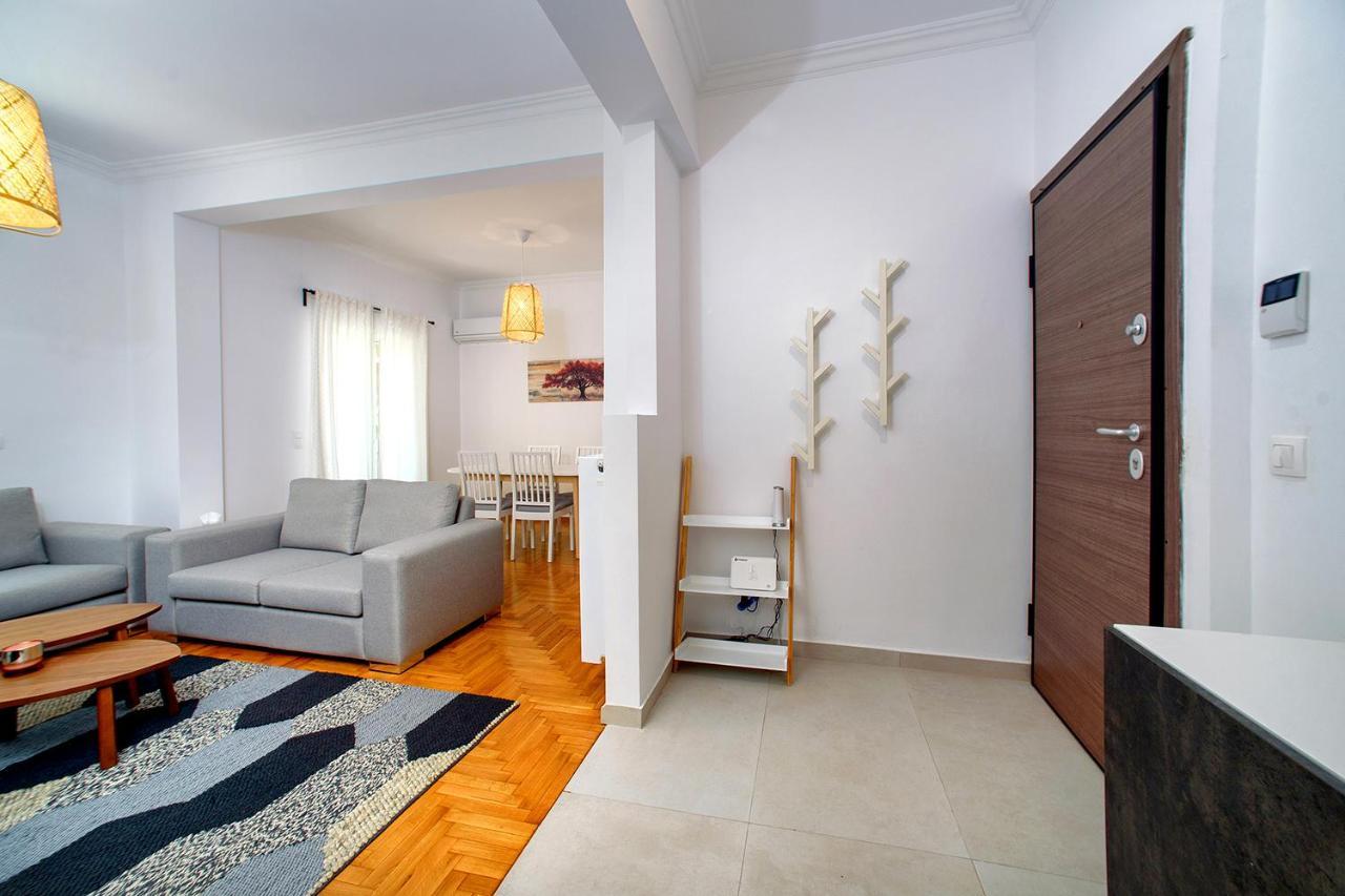Acropolis Area Family Friendly 2bdr
